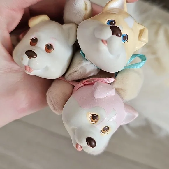 Vintage 90s Puppy Surprise Mom & 3 Babies *Different Breeds - Picture 4 of 11